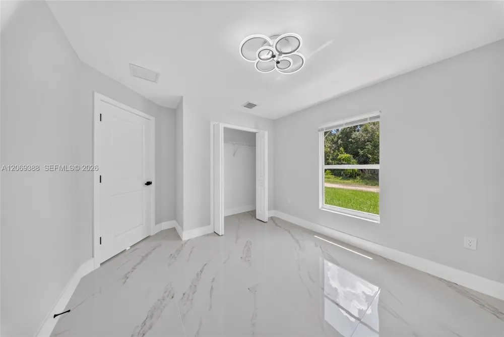 231 Andalucia Ave S Lehigh Acres, FL 33974