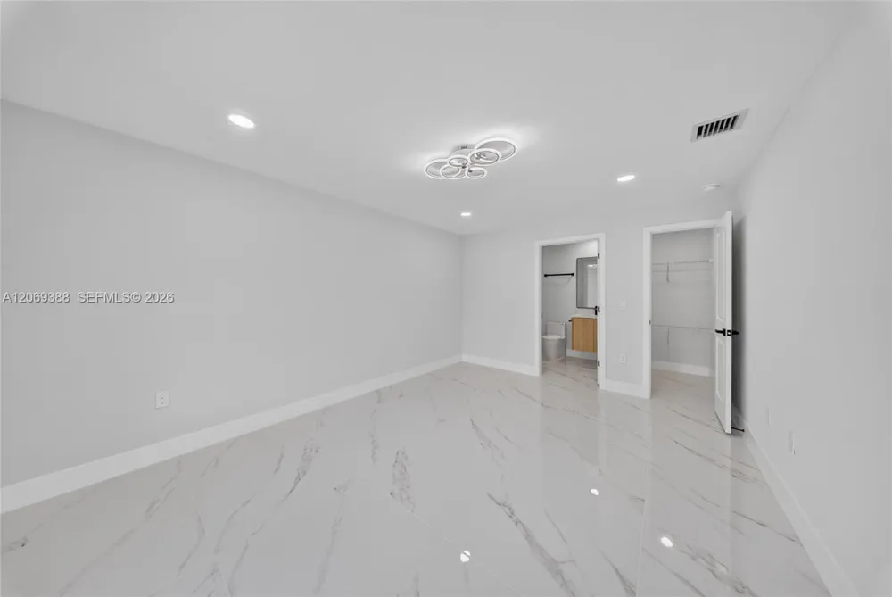 231 Andalucia Ave S Lehigh Acres, FL 33974