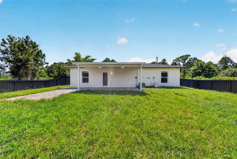231 Andalucia Ave S Lehigh Acres, FL 33974