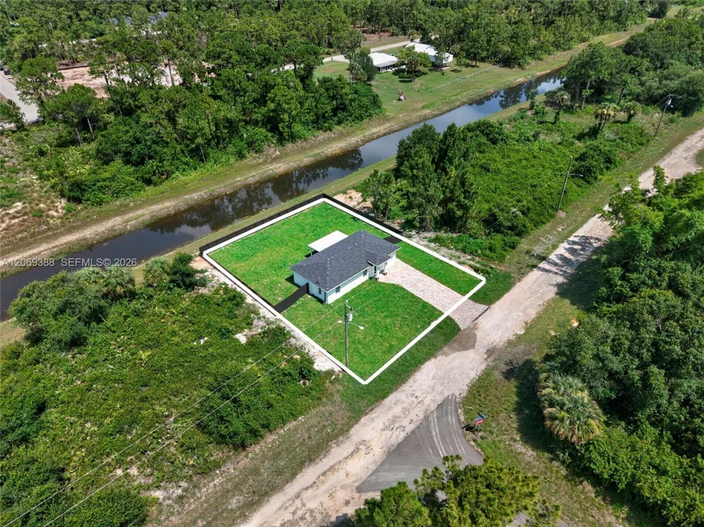 231 Andalucia Ave S Lehigh Acres, FL 33974