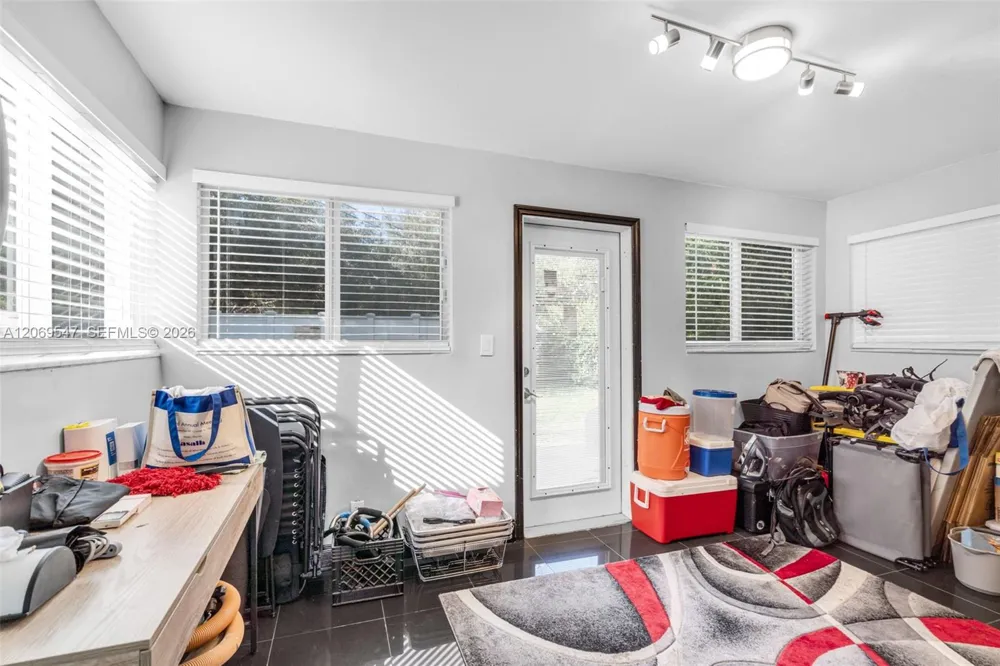 9402 NW 2nd Pl Miami Shores, FL 33150
