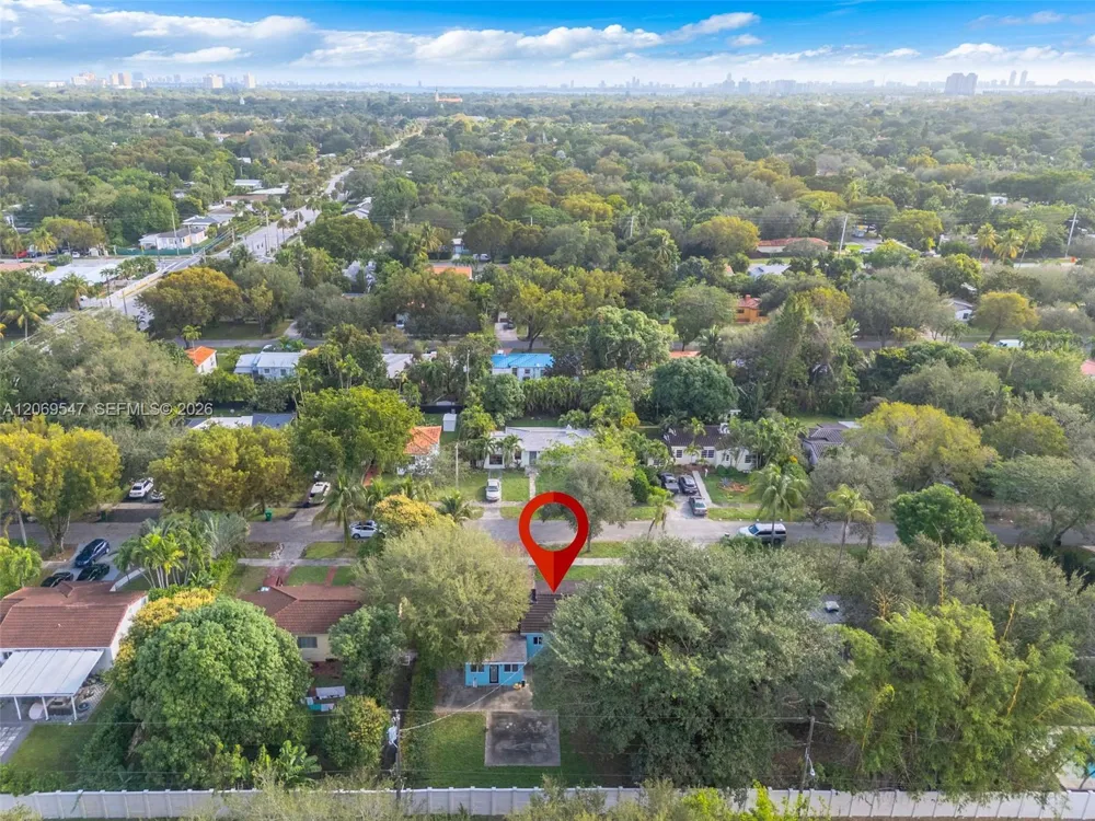 9402 NW 2nd Pl Miami Shores, FL 33150