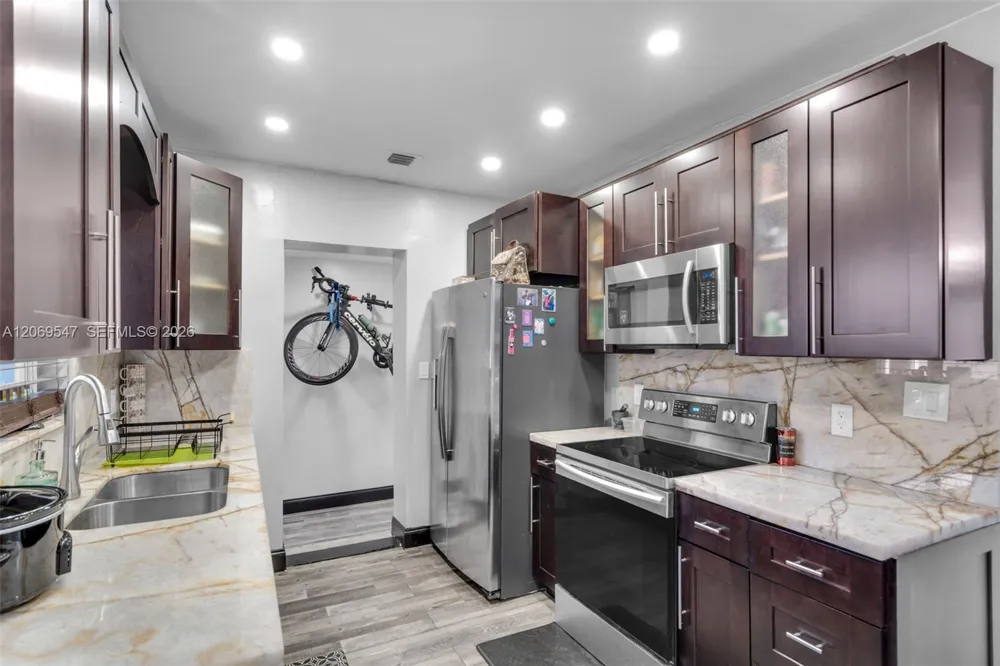 9402 NW 2nd Pl Miami Shores, FL 33150