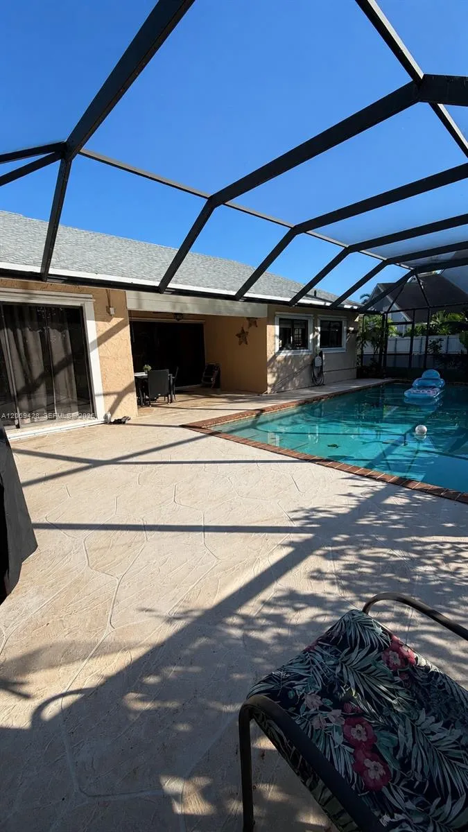 1676 S Goldeneye Ln Homestead, FL 33035