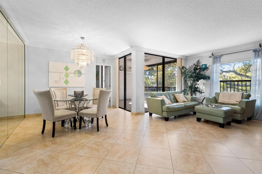 4532 Carambola Circle #27273 Coconut Creek, FL 33066