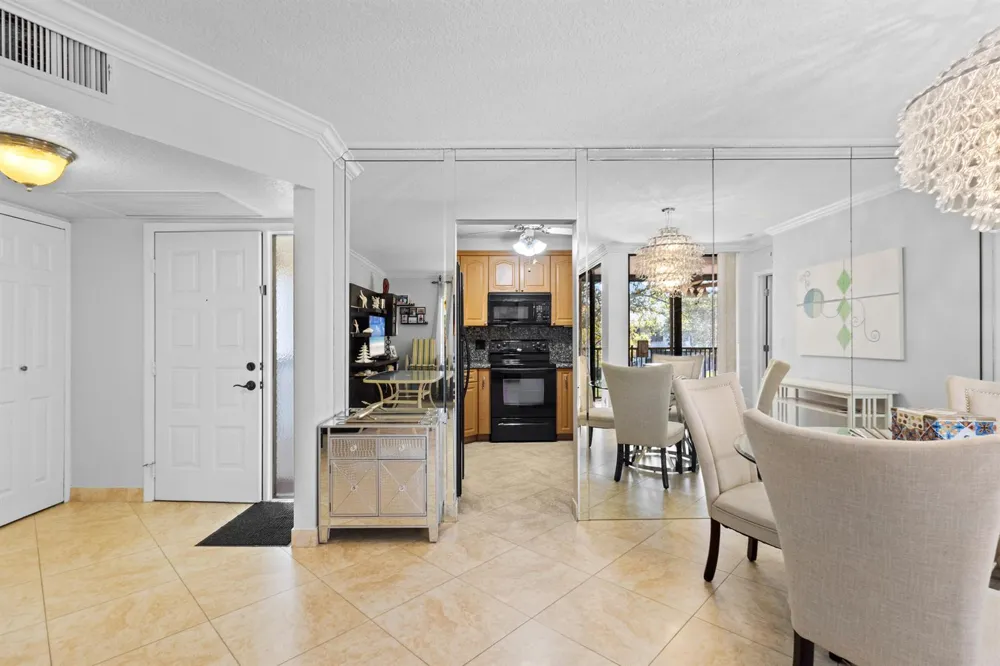 4532 Carambola Circle #27273 Coconut Creek, FL 33066