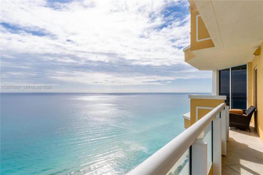 17875 Collins Ave #4001 Sunny Isles Beach, FL 33160