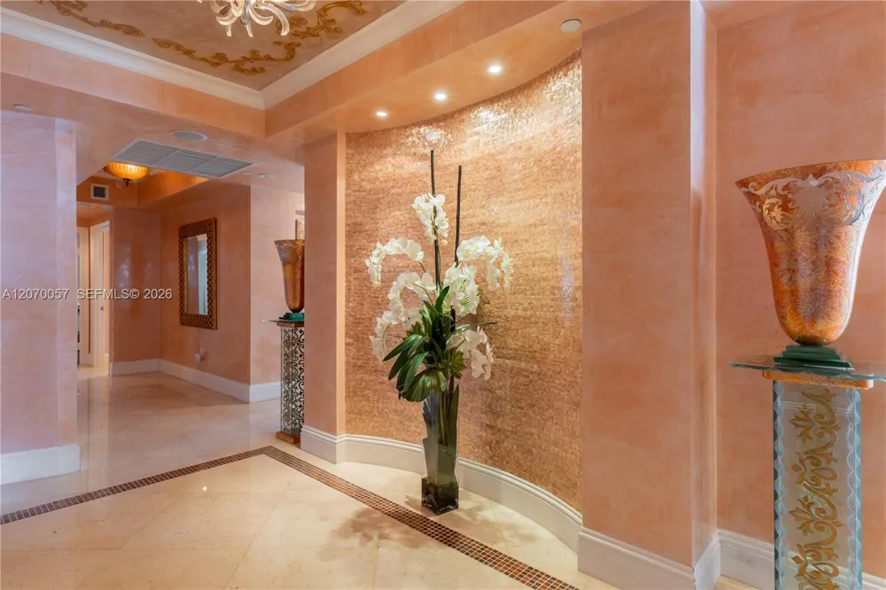 17875 Collins Ave #4001 Sunny Isles Beach, FL 33160