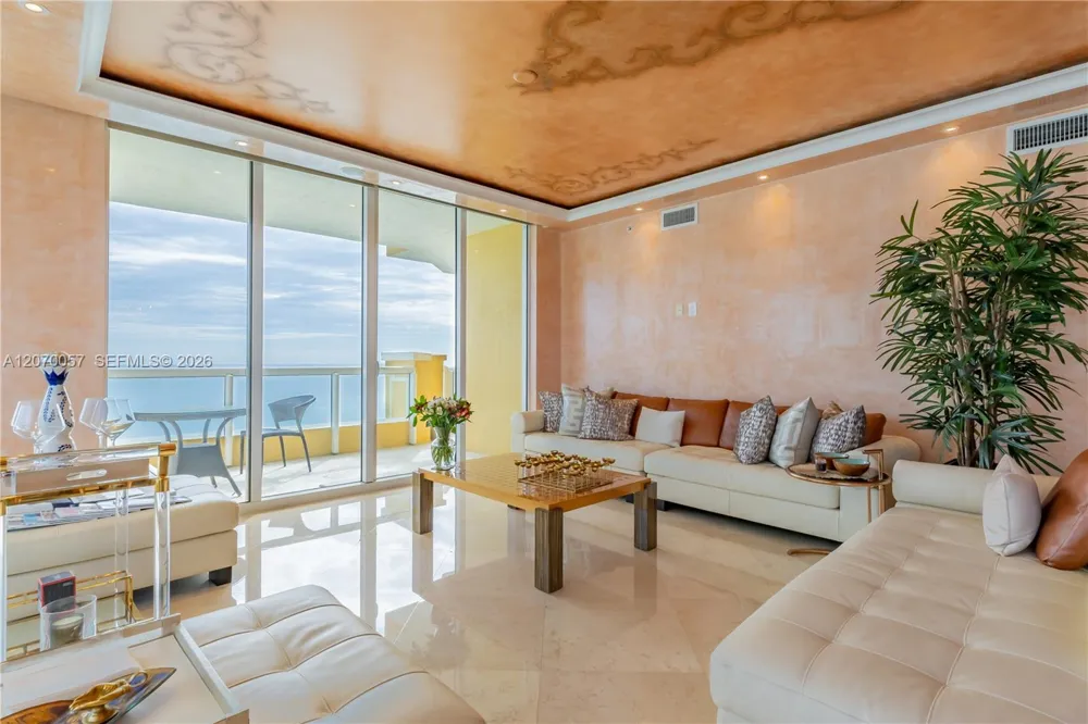 17875 Collins Ave #4001 Sunny Isles Beach, FL 33160
