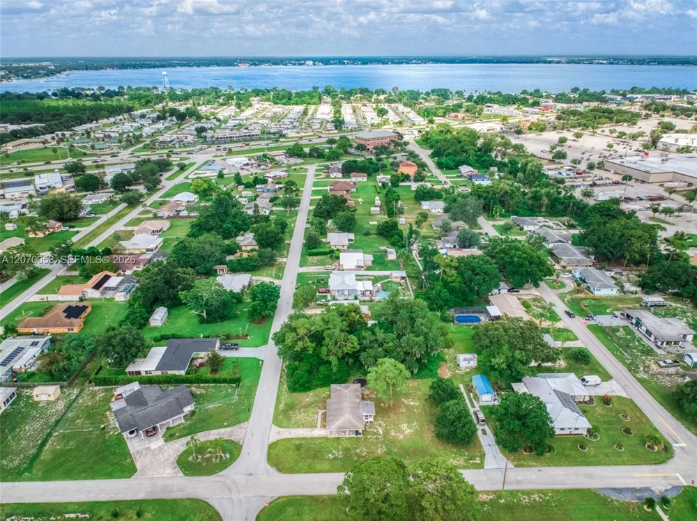 Swallow Ave Sebring, FL 33870