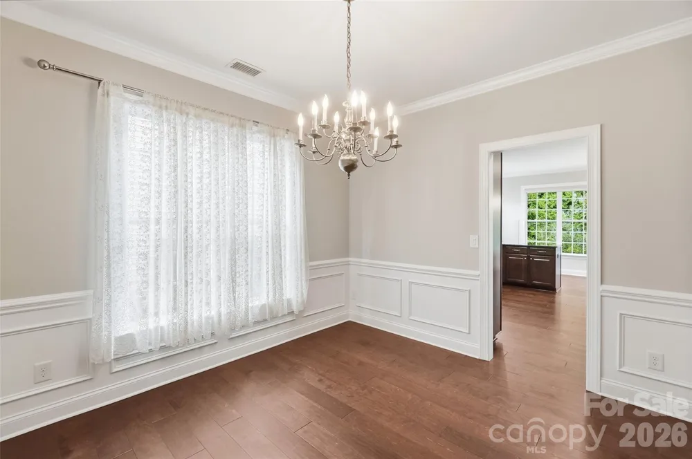 18421 Neville Avenue Cornelius, NC 28031