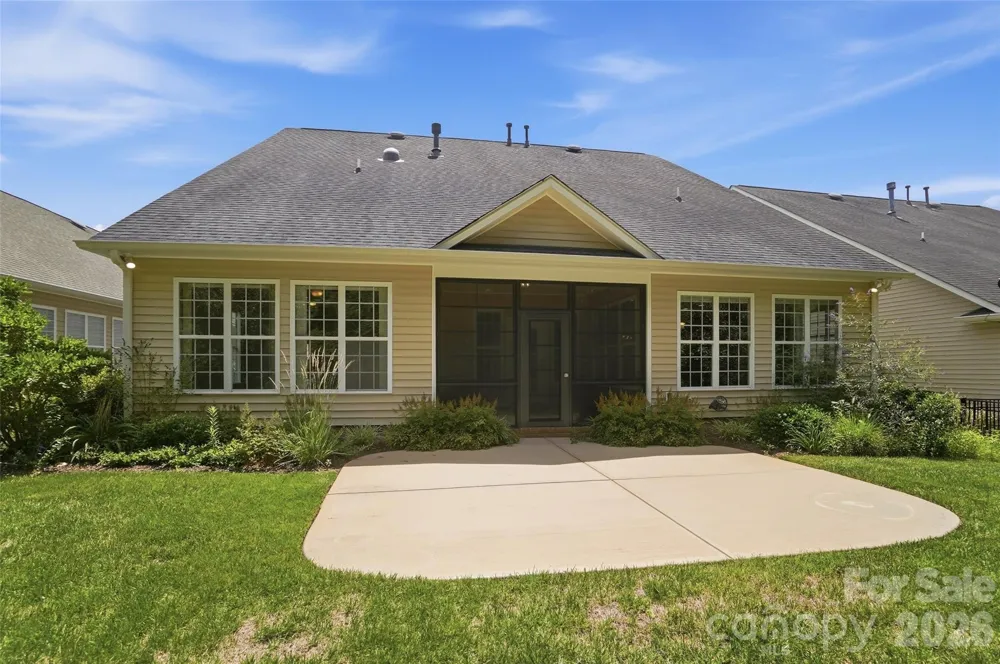 18421 Neville Avenue Cornelius, NC 28031