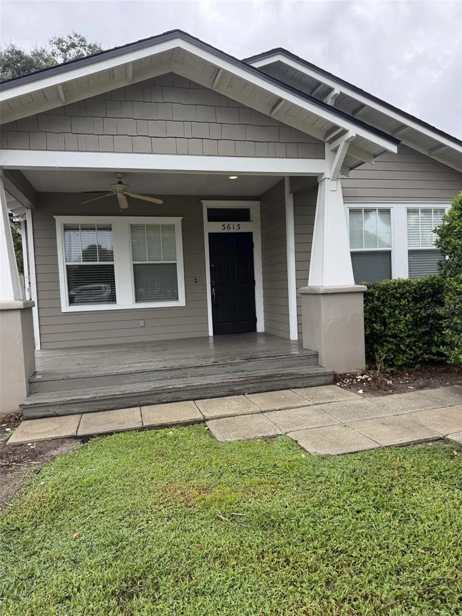 3613 S SUMMERLIN AVENUE Orlando, FL 32806