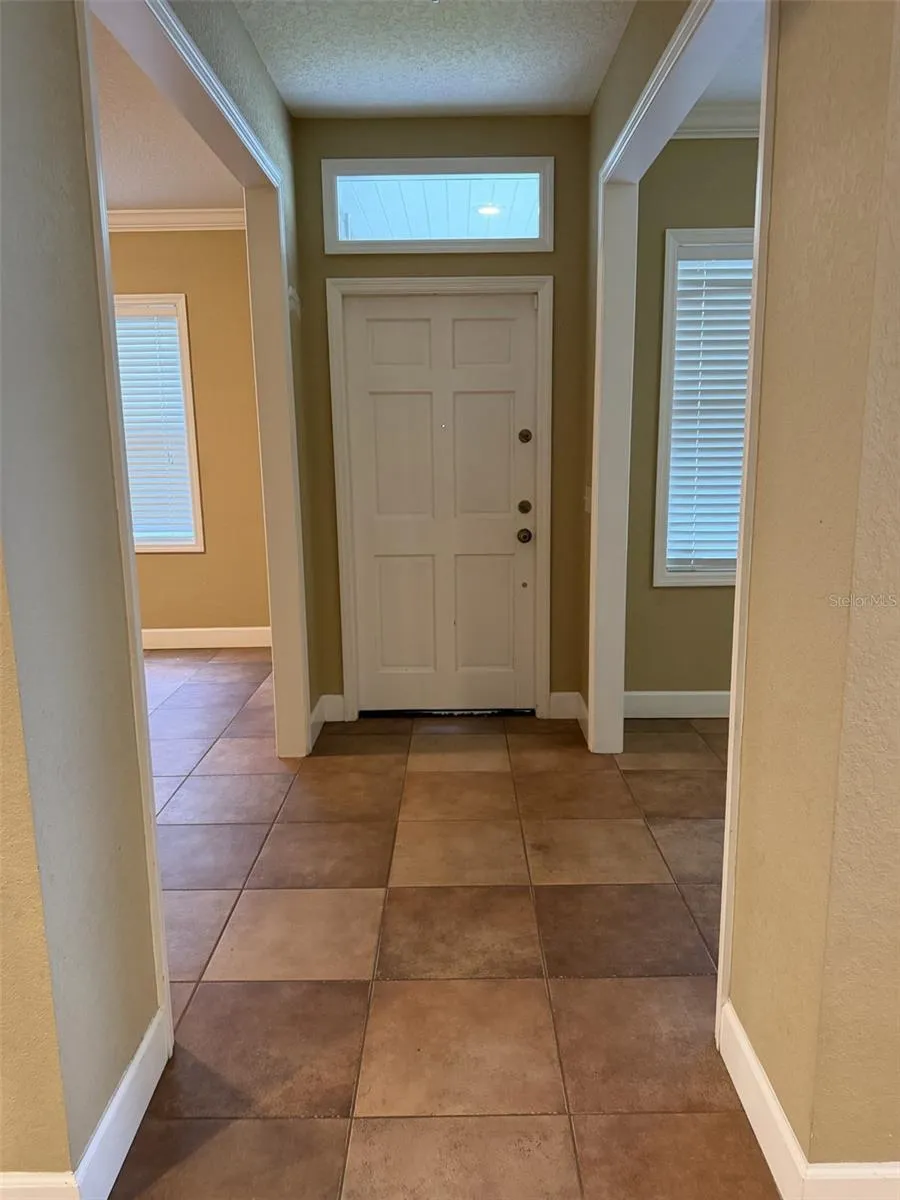3613 S SUMMERLIN AVENUE Orlando, FL 32806