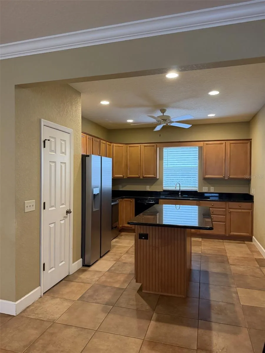 3613 S SUMMERLIN AVENUE Orlando, FL 32806