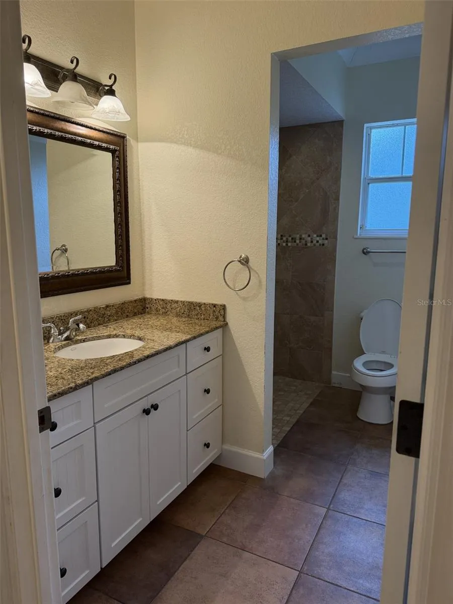 3613 S SUMMERLIN AVENUE Orlando, FL 32806