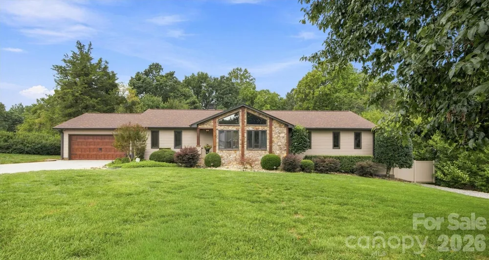 3867 Angie Drive Denver, NC 28037