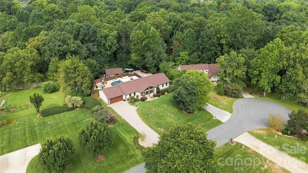 3867 Angie Drive Denver, NC 28037
