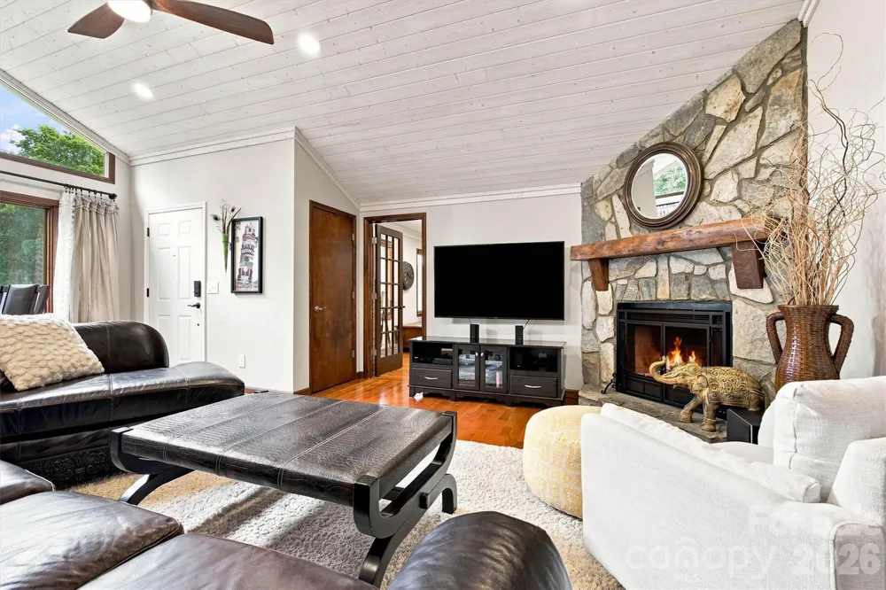 3867 Angie Drive Denver, NC 28037
