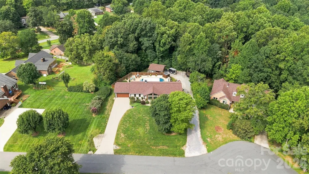 3867 Angie Drive Denver, NC 28037