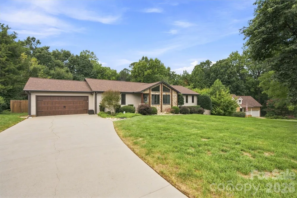 3867 Angie Drive Denver, NC 28037