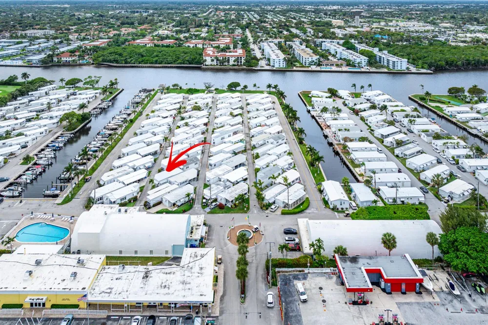 202 Palm Drive #I Briny Breezes, FL 33435