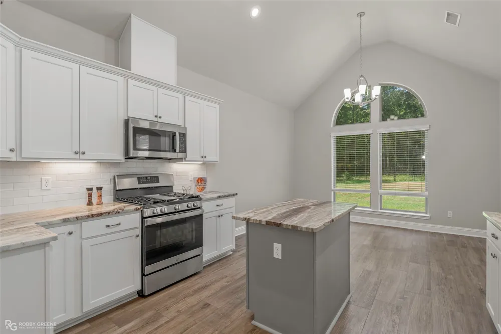 8128 Myrtlewood Road Greenwood, LA 71033