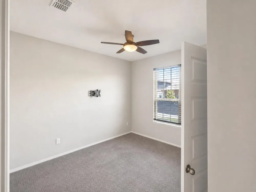 5601 Portola Lane Denton, TX 76208