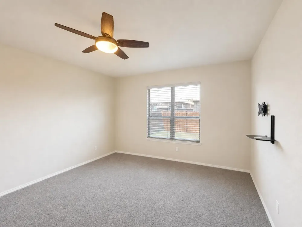 5601 Portola Lane Denton, TX 76208