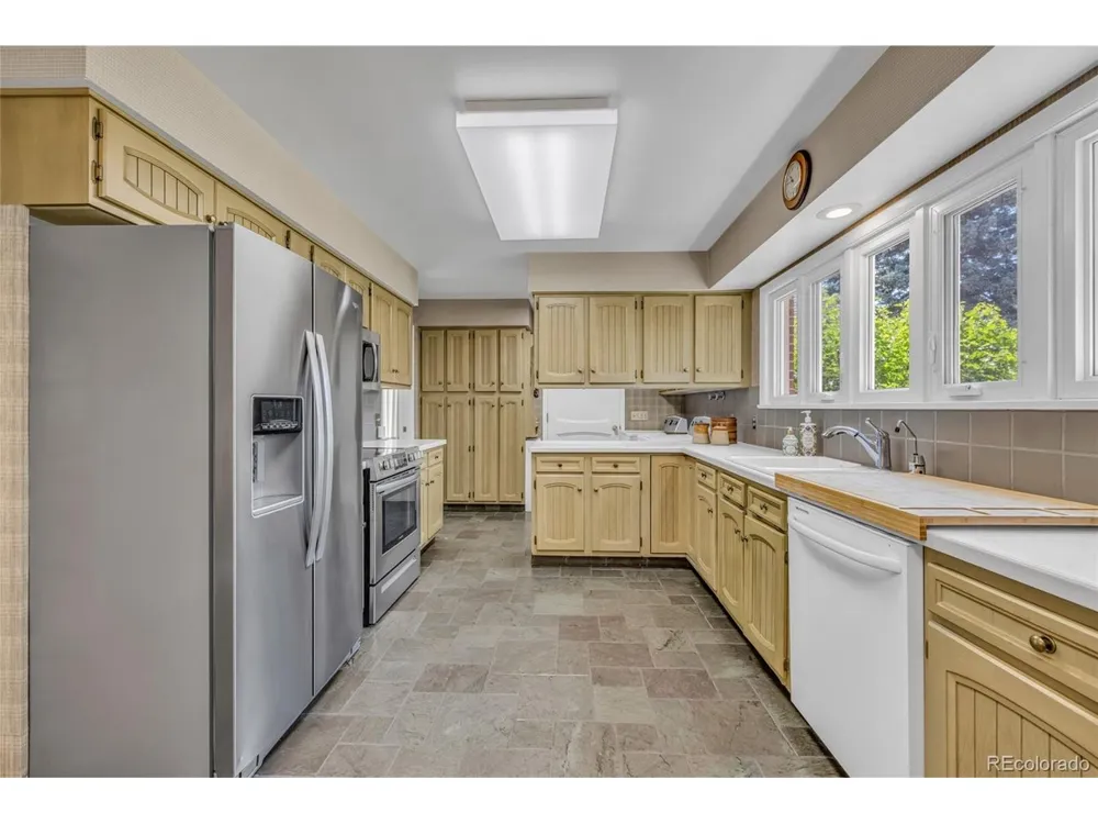 916 Fairhurst Street Sterling, CO 80751