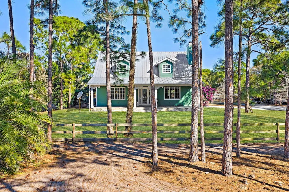 6705 SW Gator Trail Palm City, FL 34990
