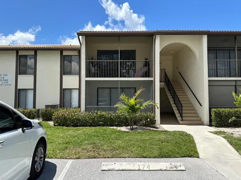 1455 SW Silver Pine Way #106 C-1