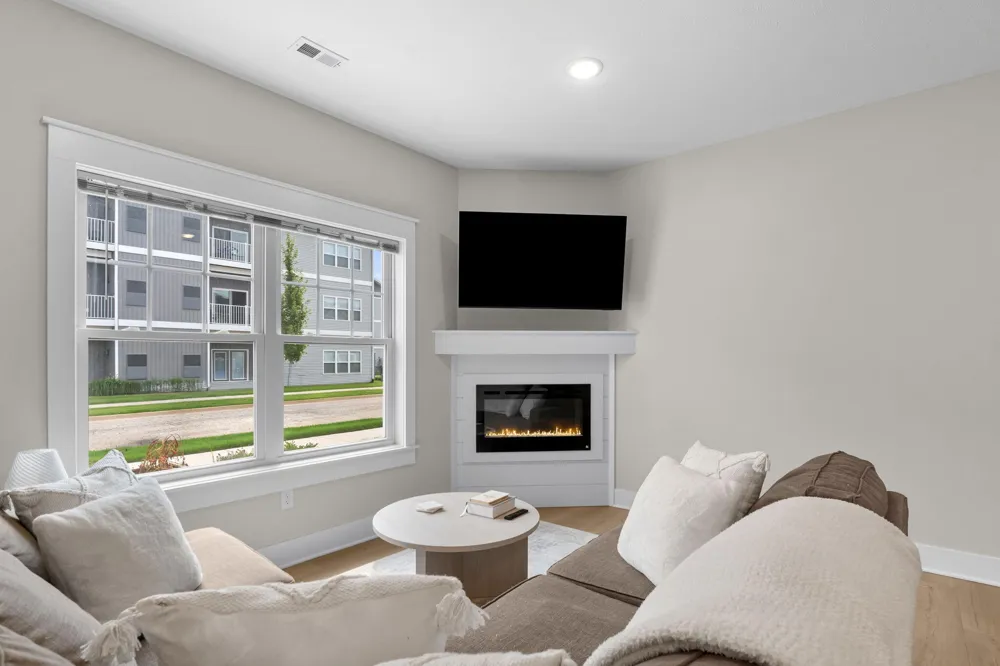 2104 Sherwood Avenue Holland, MI 49423