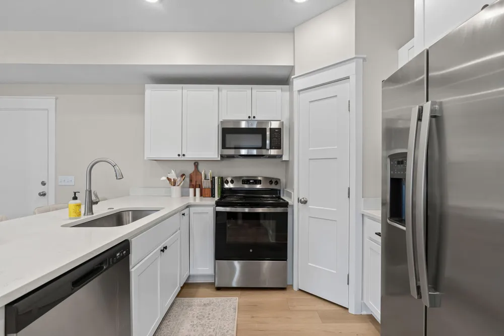 2104 Sherwood Avenue Holland, MI 49423