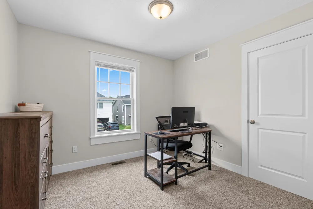 2104 Sherwood Avenue Holland, MI 49423