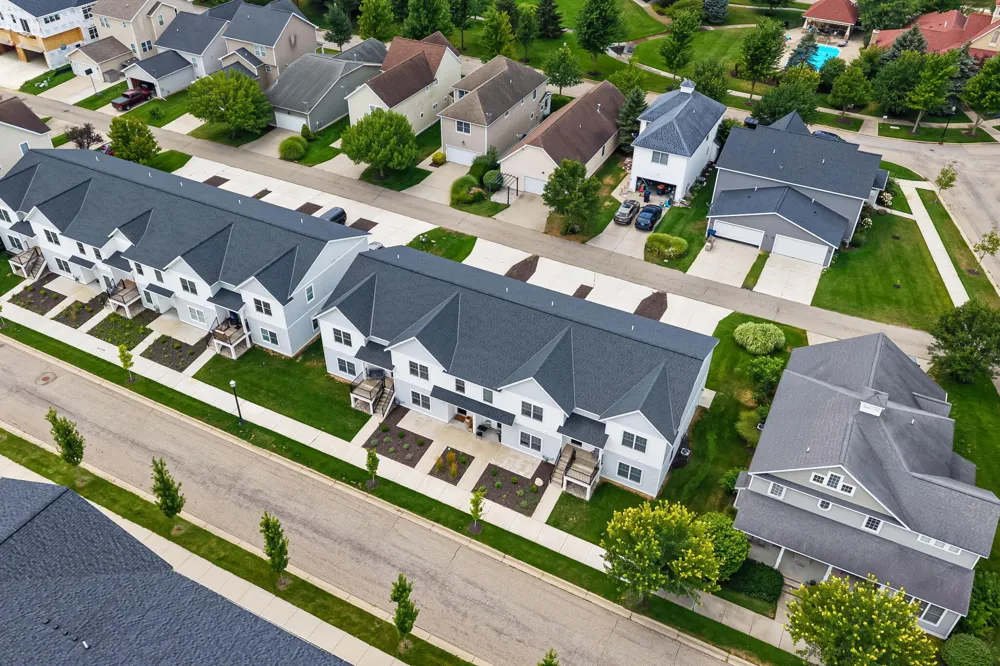 2104 Sherwood Avenue Holland, MI 49423