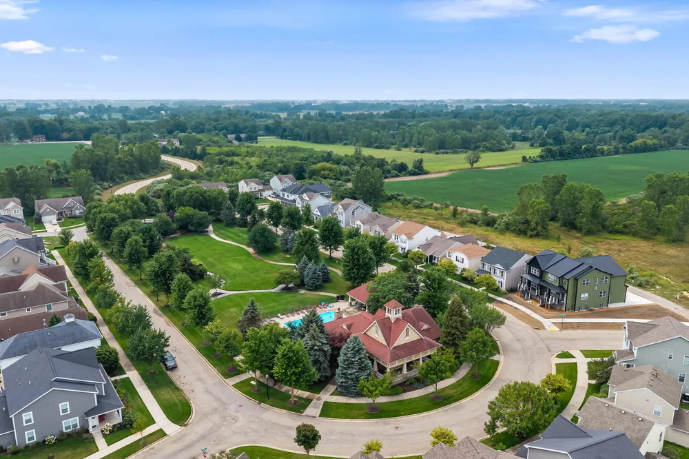 2104 Sherwood Avenue Holland, MI 49423