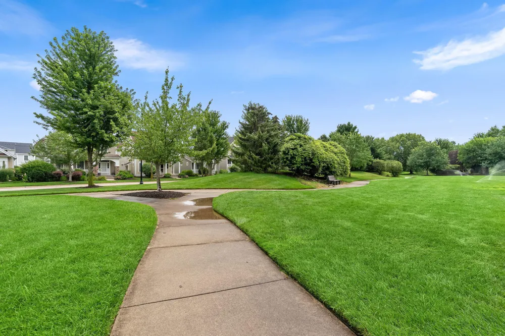 2104 Sherwood Avenue Holland, MI 49423