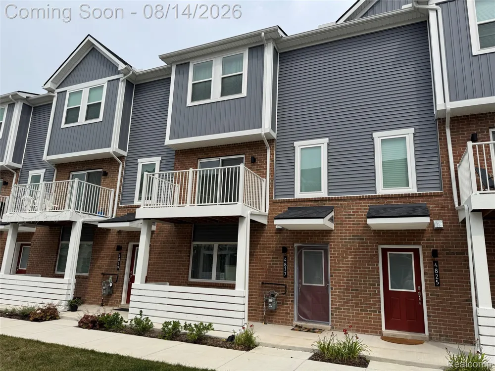 4837 Lismore Lane Troy City, MI 48085