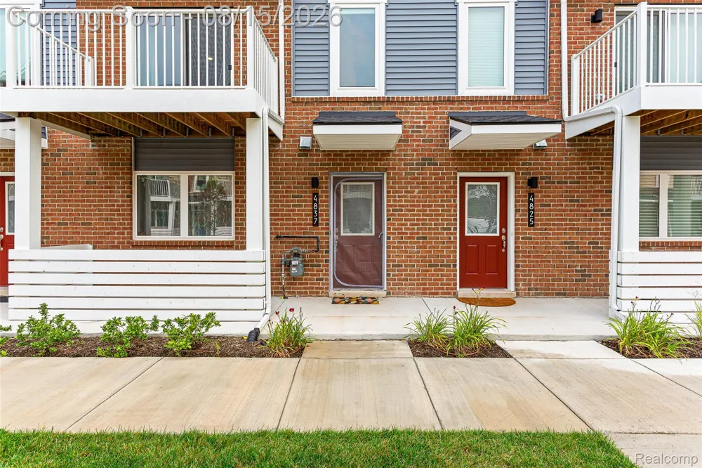 4837 Lismore Lane Troy City, MI 48085