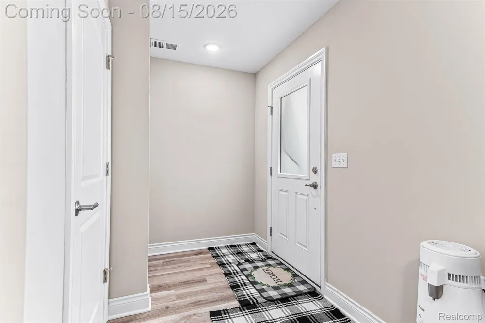 4837 Lismore Lane Troy City, MI 48085