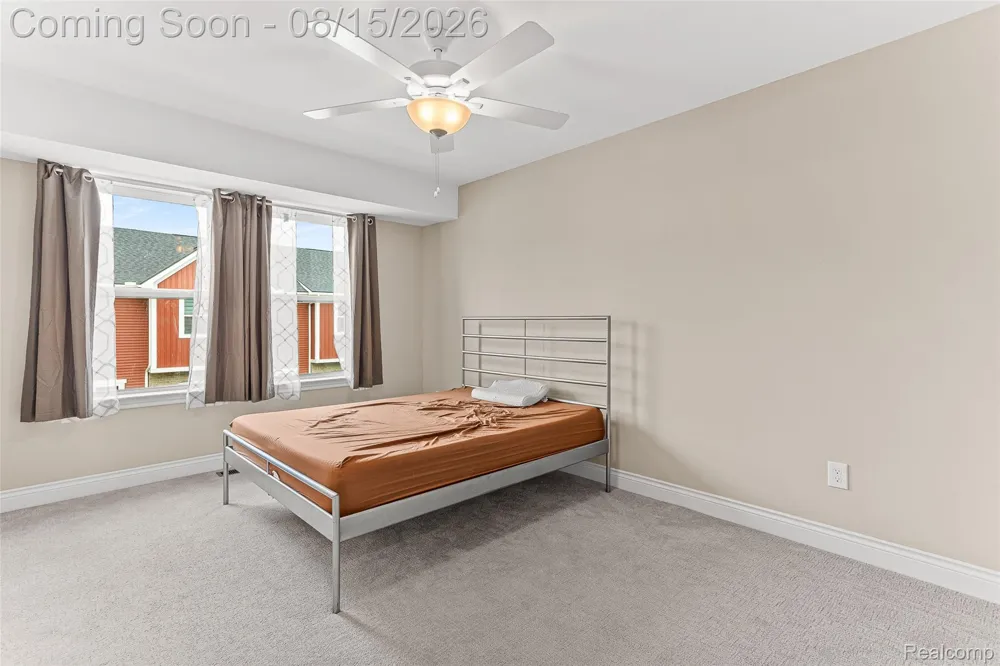 4837 Lismore Lane Troy City, MI 48085