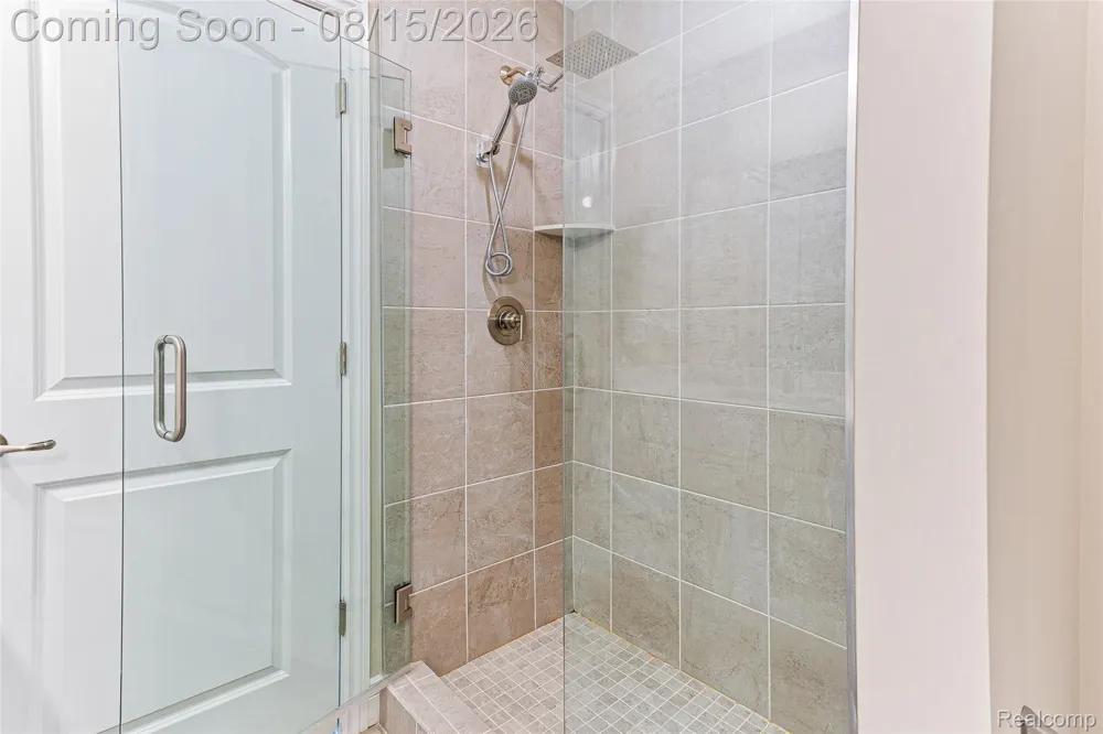 4837 Lismore Lane Troy City, MI 48085