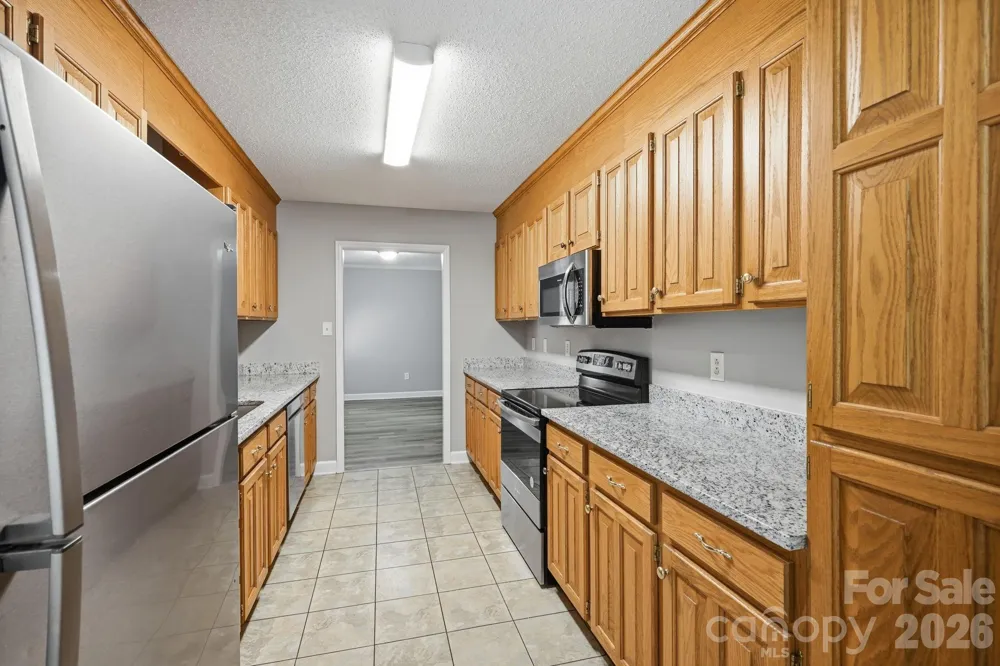 135 Byers Road Troutman, NC 28166