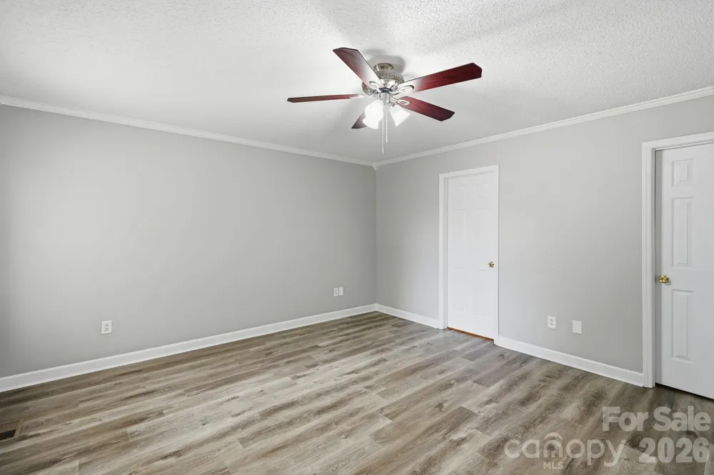 135 Byers Road Troutman, NC 28166