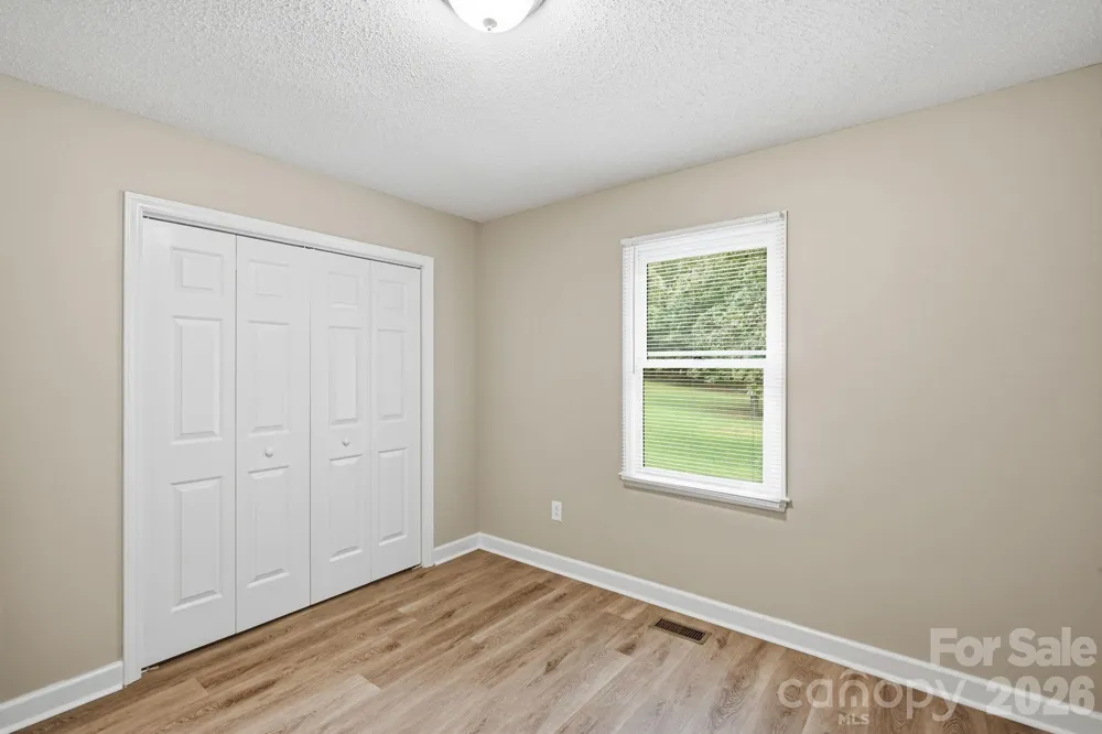 135 Byers Road Troutman, NC 28166
