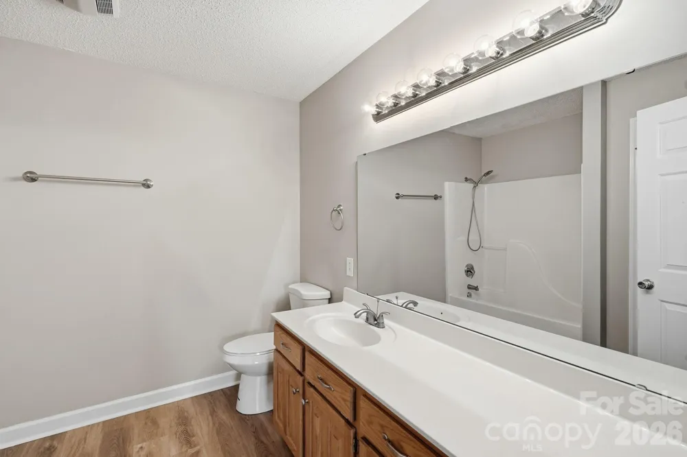 135 Byers Road Troutman, NC 28166