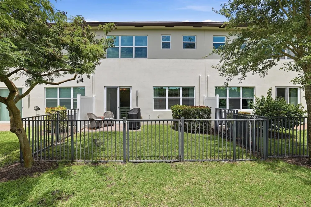 4779 Navali Drive Lake Worth, FL 33467