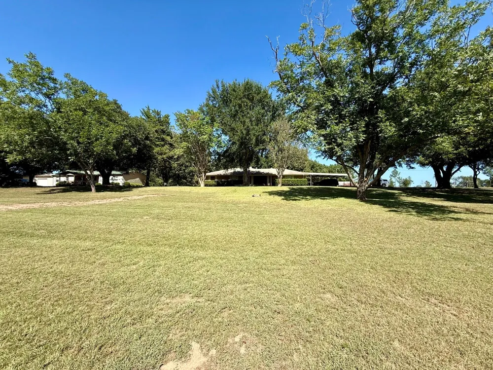 5096 Us Highway 287 Grapeland, TX 75844