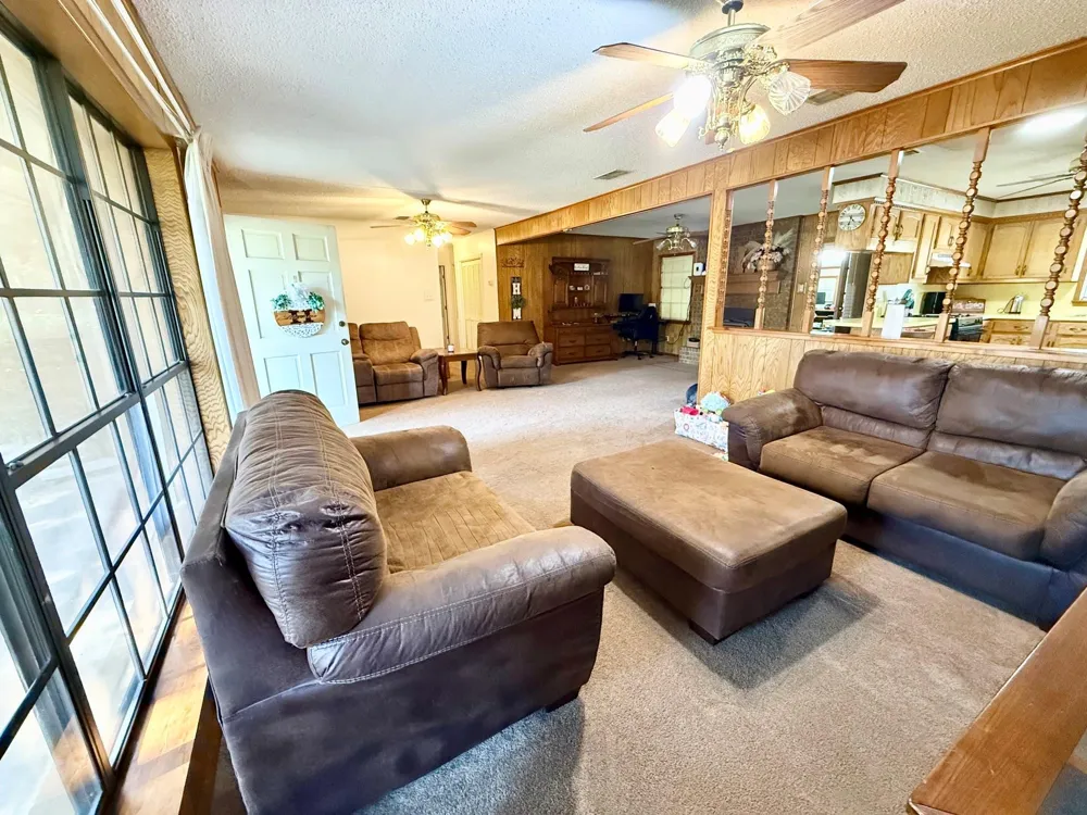 5096 Us Highway 287 Grapeland, TX 75844